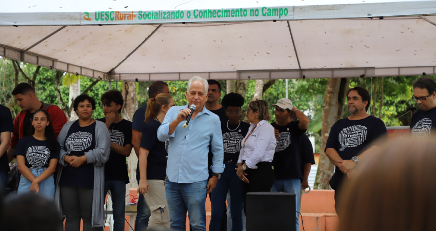 Diretor do colégio do salobrinho