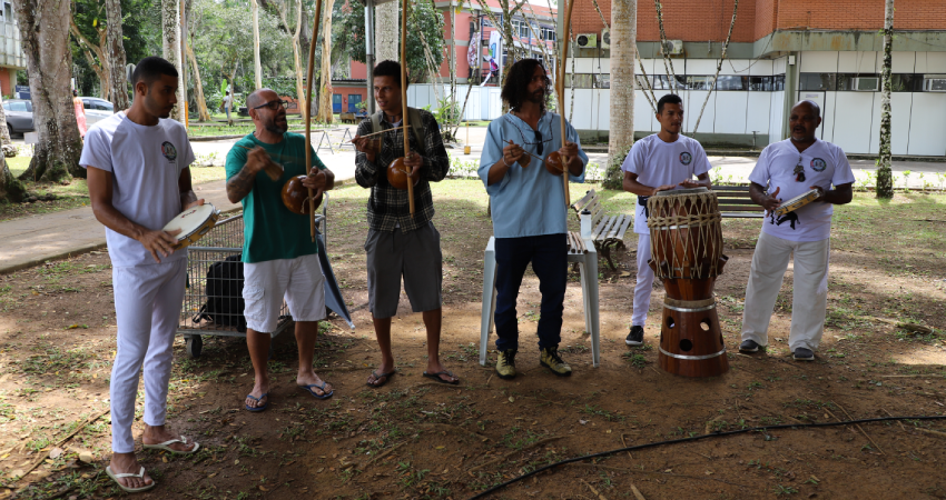 projeto de extensão sobre capoeira